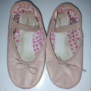 Capezio Pink Ballet Shoes Girls Sz 13.5